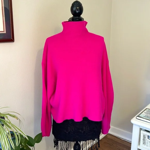 WORTHINGTON Sweater - Picture 1 of 3